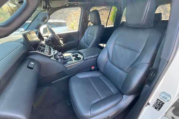 2022 Toyota Landcruiser VX FJA300R