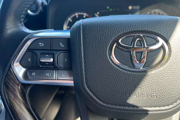 2022 Toyota Landcruiser VX FJA300R