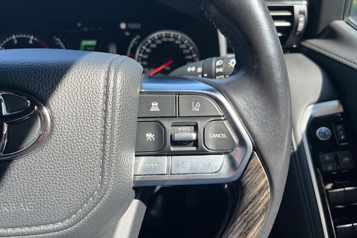 2022 Toyota Landcruiser VX FJA300R