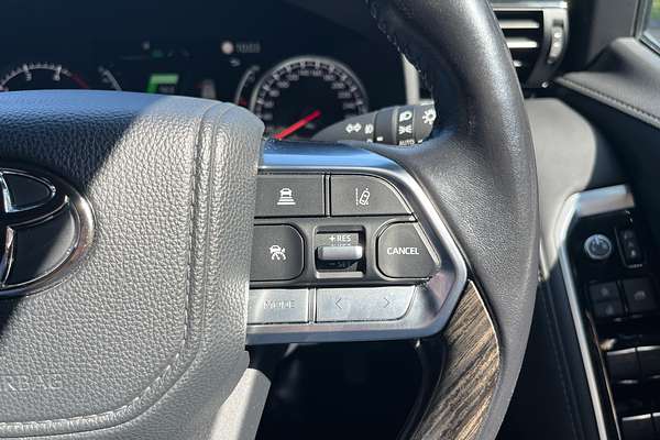 2022 Toyota Landcruiser VX FJA300R