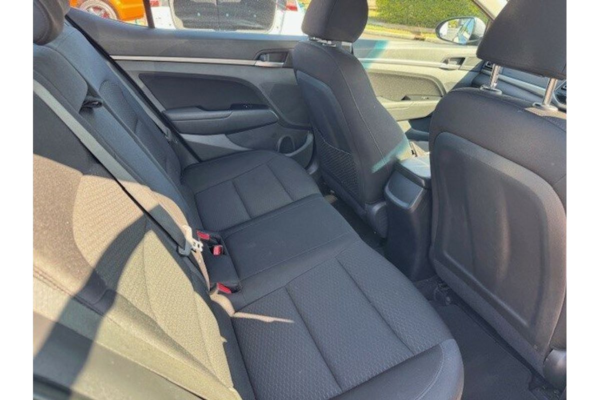 2019 Hyundai Elantra Active AD.2