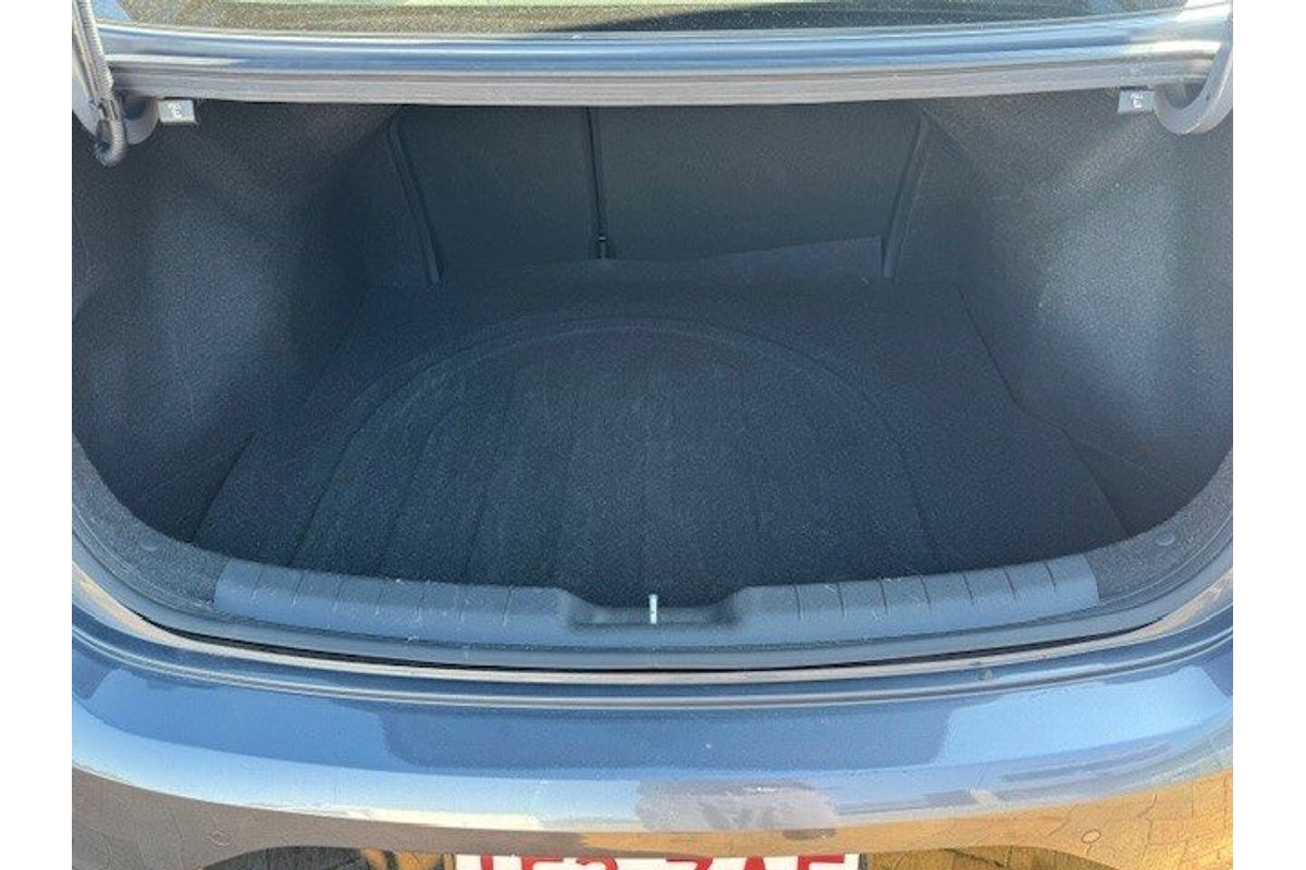 2019 Hyundai Elantra Active AD.2