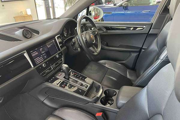2024 Porsche Macan S 95B MY24