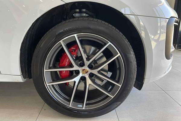 2024 Porsche Macan S 95B MY24