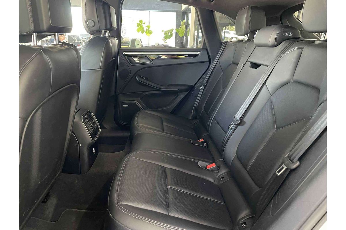 2024 Porsche Macan S 95B MY24