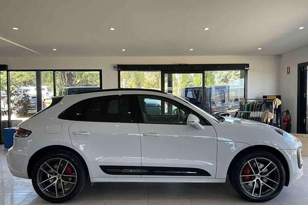 2024 Porsche Macan S 95B MY24