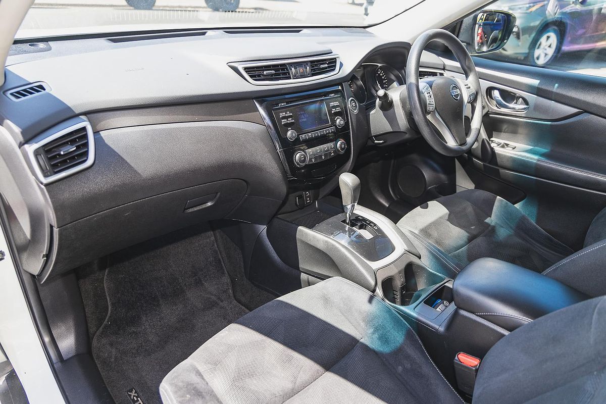 2016 Nissan X-TRAIL ST T32