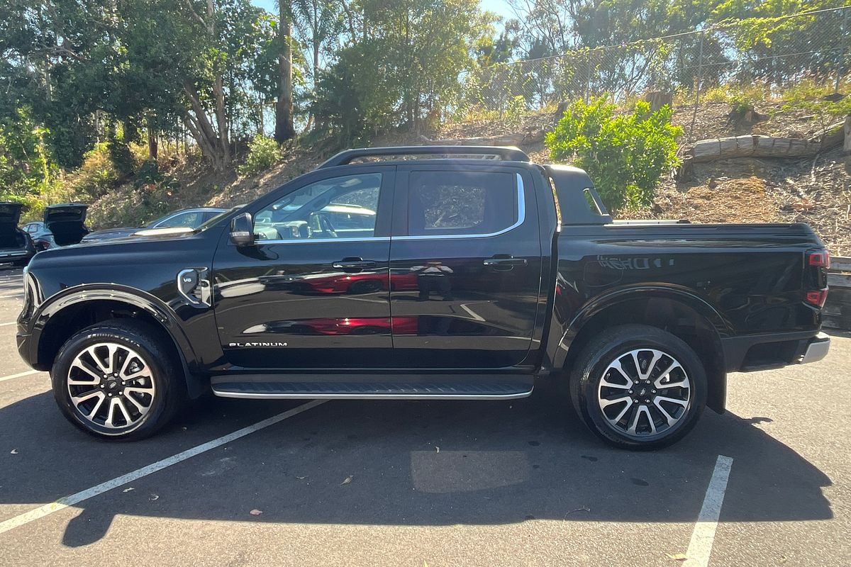 2025 Ford Ranger Platinum 4X4 3.0L