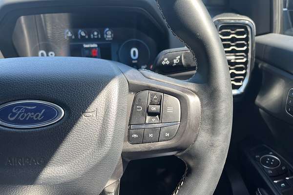 2025 Ford Ranger Platinum 4X4 3.0L