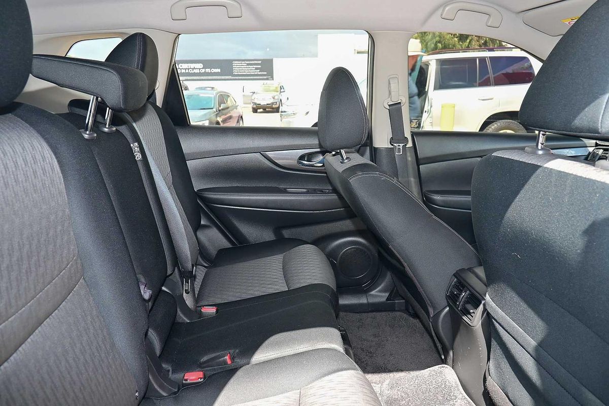 2021 Nissan X-TRAIL ST T32