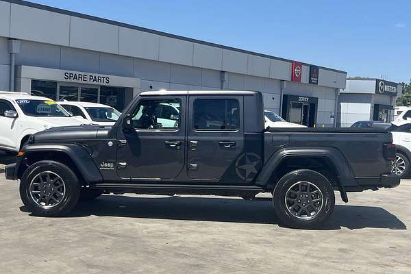 2020 Jeep Gladiator Overland JT All Wheel Drive