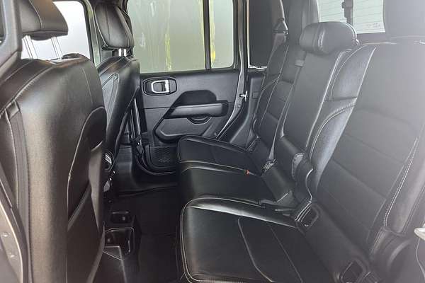 2020 Jeep Gladiator Overland JT All Wheel Drive