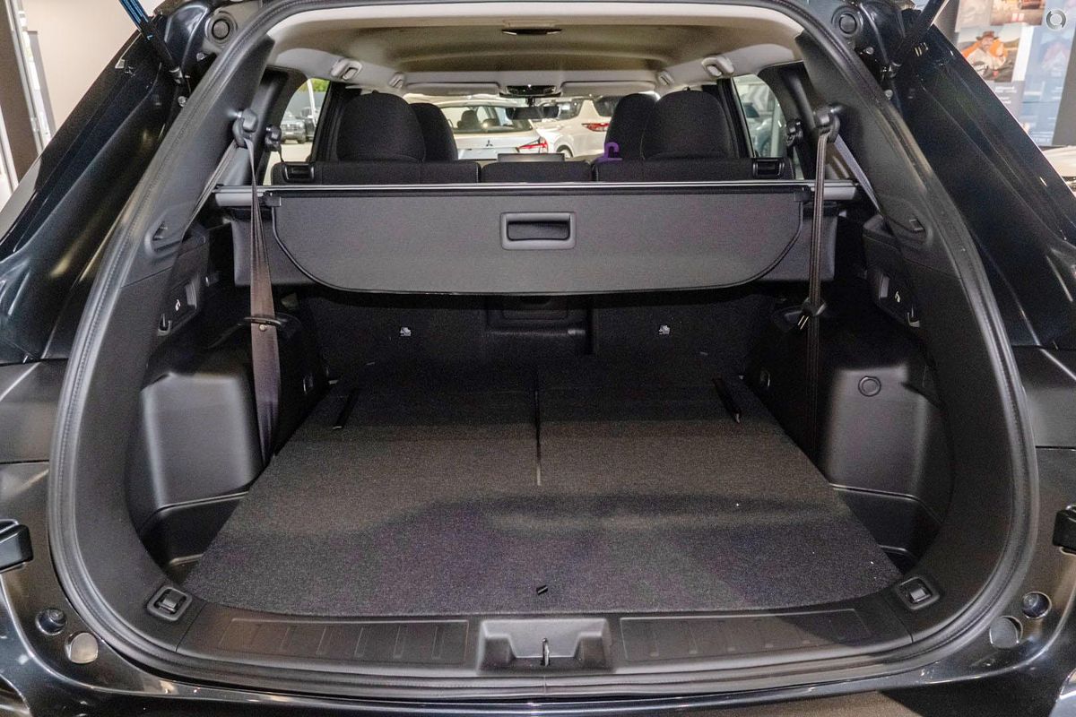 2025 Mitsubishi Outlander LS ZM