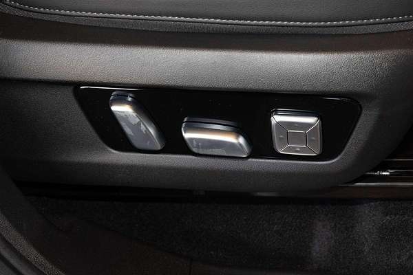 2025 GWM Tank 300 Ultra P01