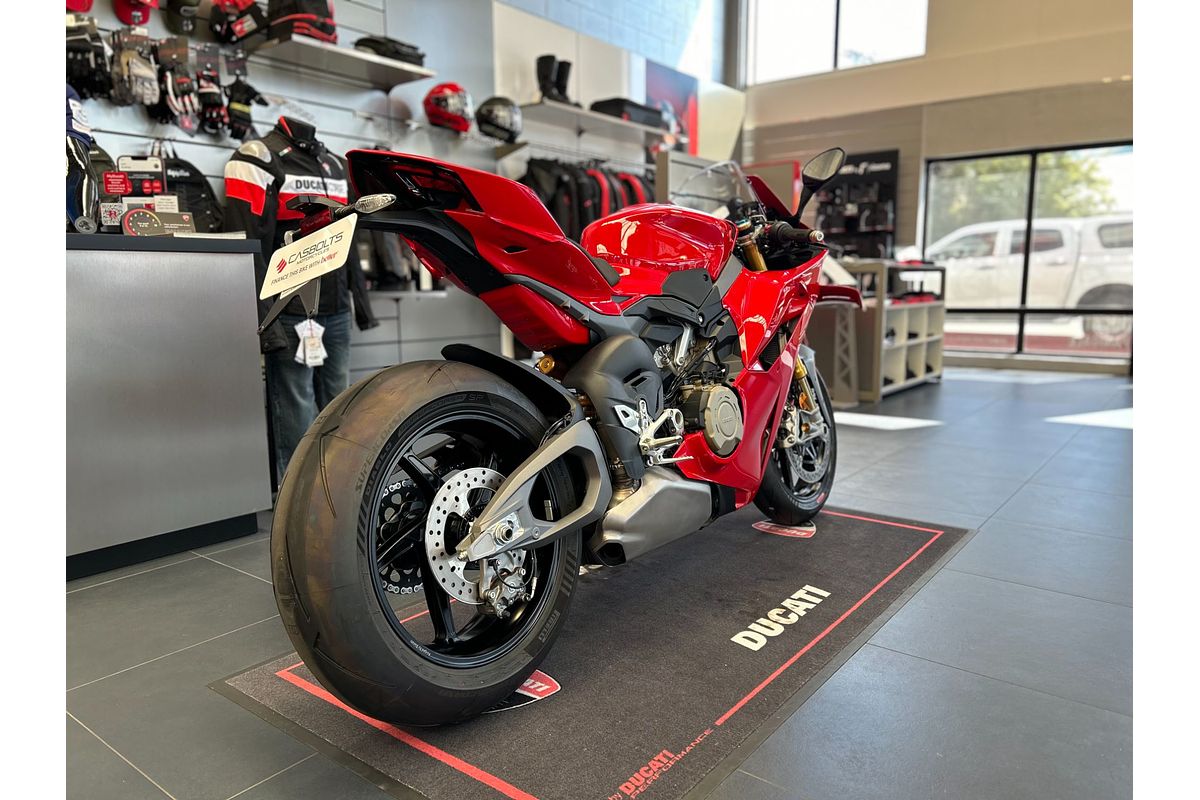 2025 Ducati PANIGALE V4S
