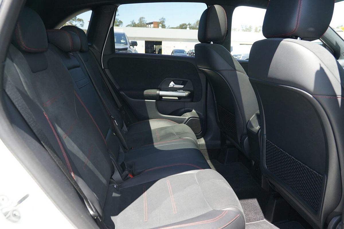 2022 Mercedes-Benz B-Class B180 W247