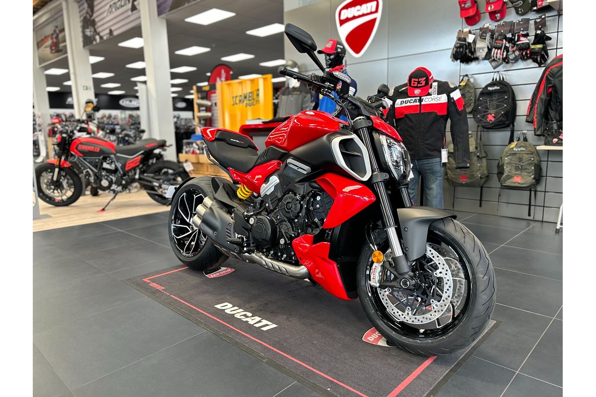 2024 Ducati Diavel V4