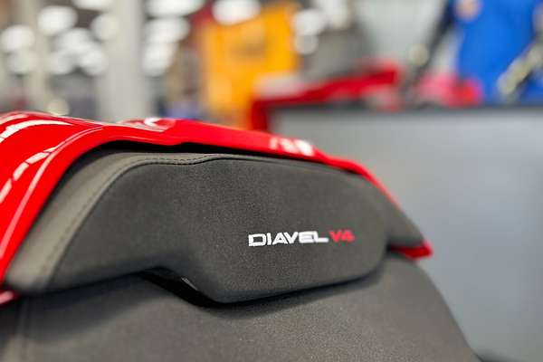 2024 Ducati Diavel V4