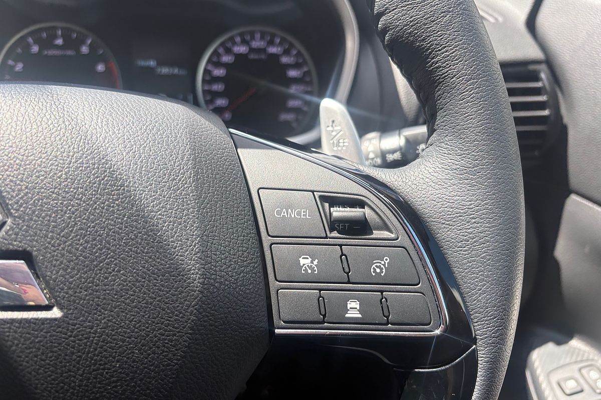 2024 Mitsubishi Eclipse Cross Exceed YB