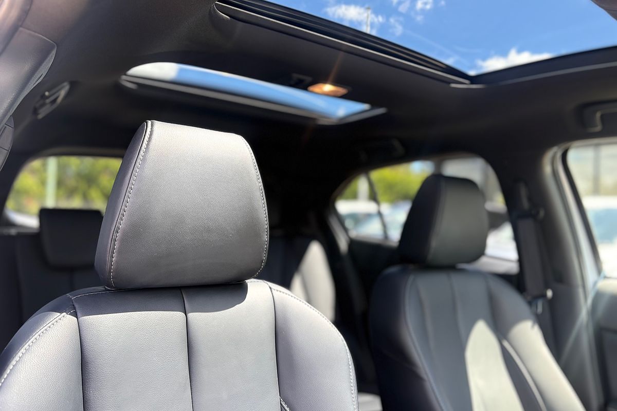 2024 Mitsubishi Eclipse Cross Exceed YB