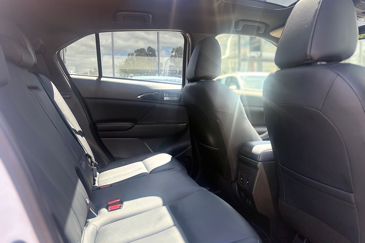 2024 Mitsubishi Eclipse Cross Exceed YB