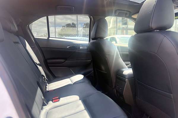 2024 Mitsubishi Eclipse Cross Exceed YB