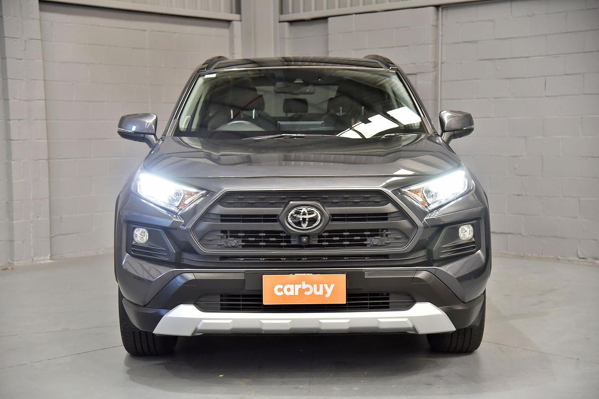 2020 Toyota RAV4 Edge AXAA54R