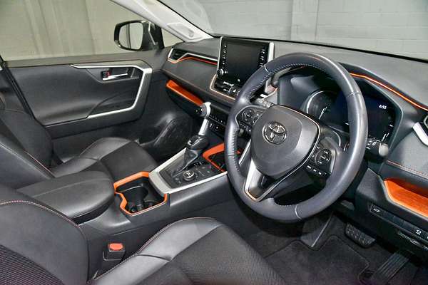 2020 Toyota RAV4 Edge AXAA54R