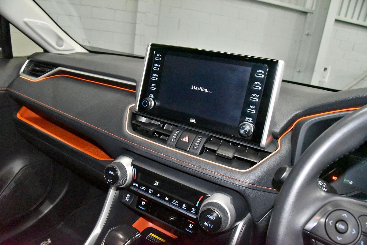 2020 Toyota RAV4 Edge AXAA54R