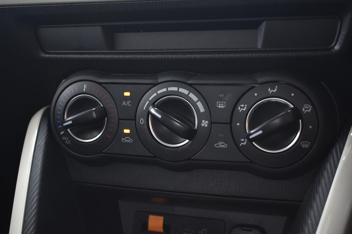 2024 Mazda 2 G15 Pure DJ Series