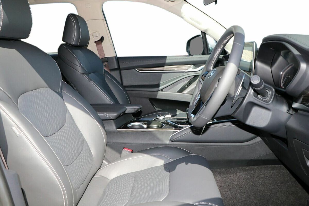 2025 LDV D90 Executive SV9A