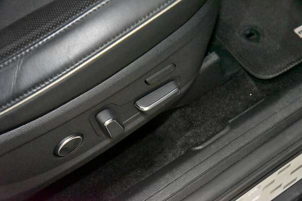 2024 Hyundai Palisade Calligraphy Black Ink LX2.V5