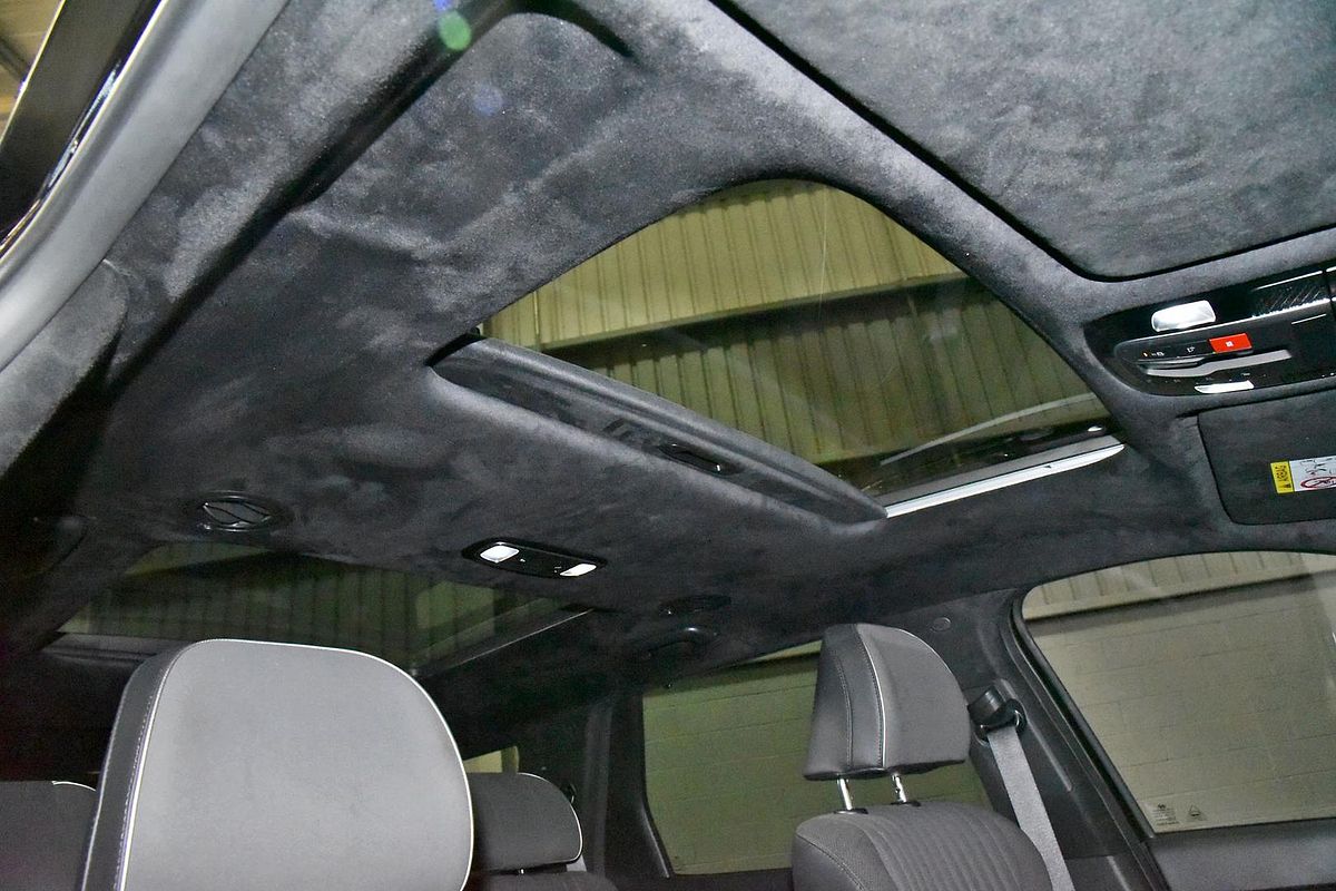 2024 Hyundai Palisade Calligraphy Black Ink LX2.V5