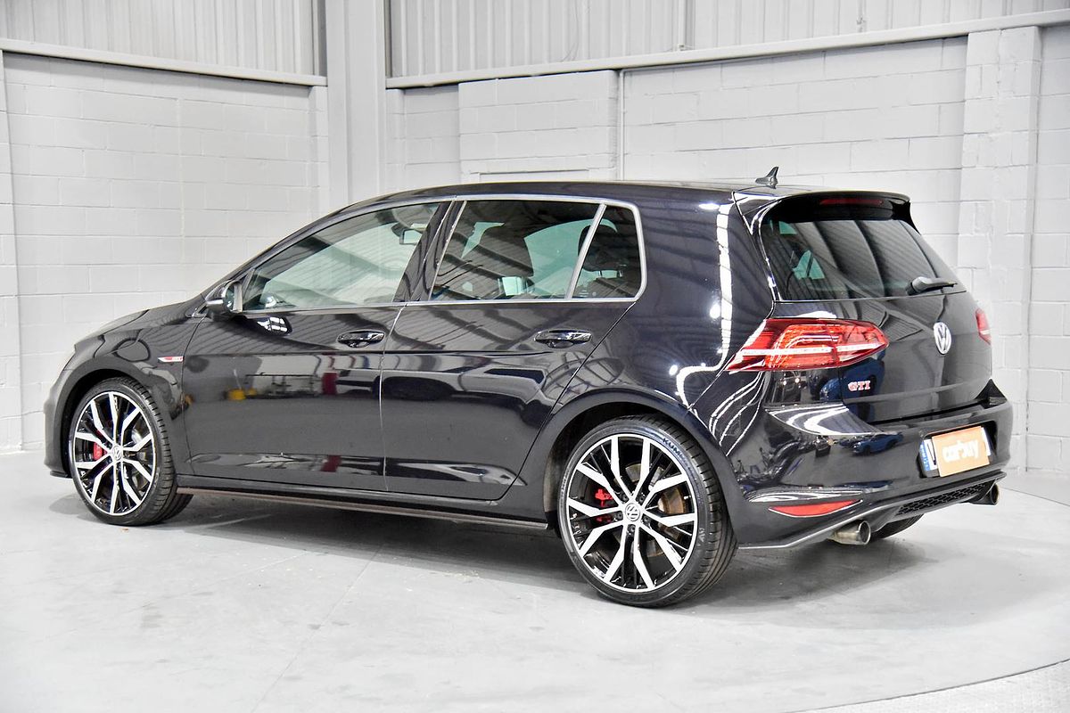 2015 Volkswagen Golf GTI Performance 7