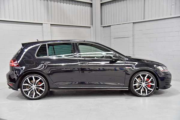 2015 Volkswagen Golf GTI Performance 7