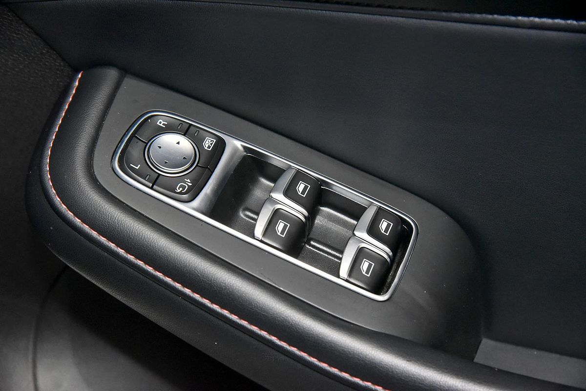 2021 MG HS Core SAS23