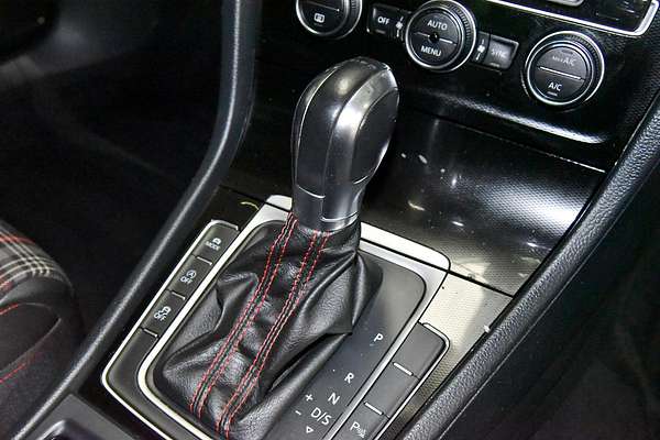 2015 Volkswagen Golf GTI Performance 7