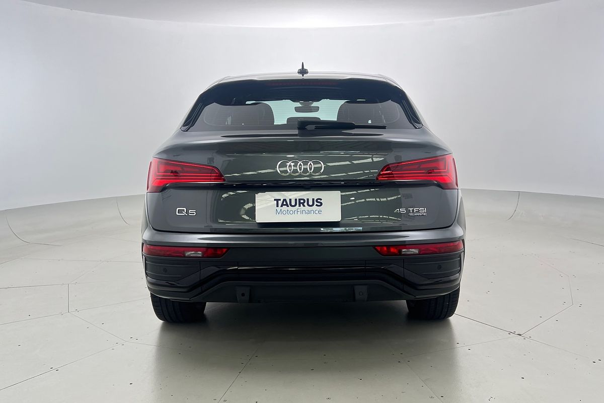 2024 Audi Q5 45 TFSI S line FY