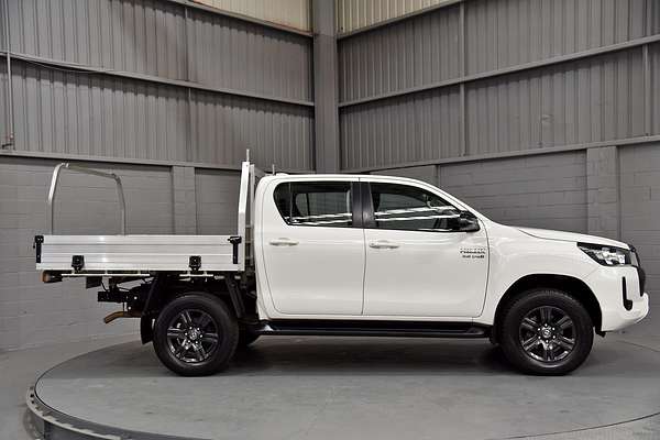 2024 Toyota Hilux SR GUN126R 4X4