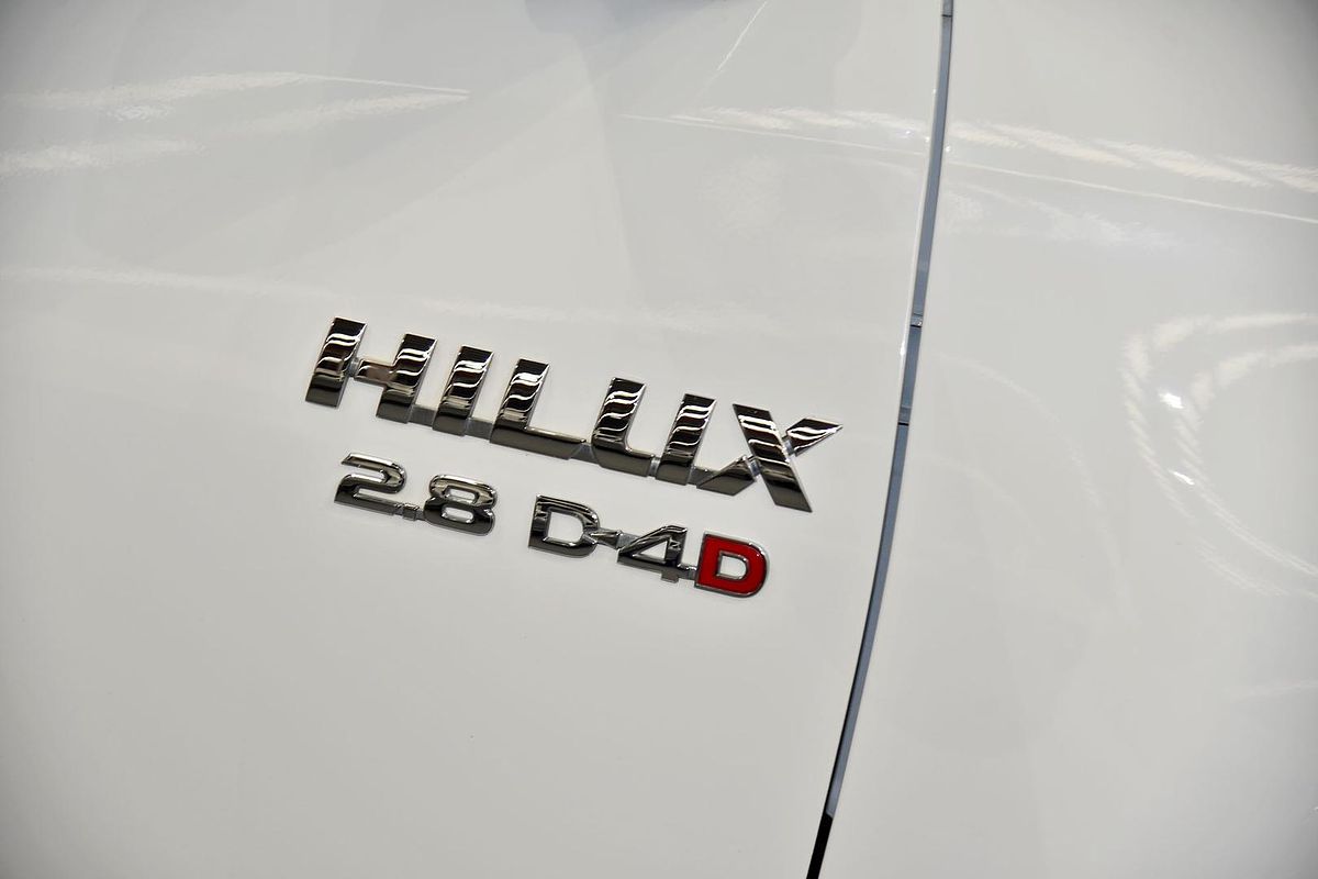 2024 Toyota Hilux SR GUN126R 4X4