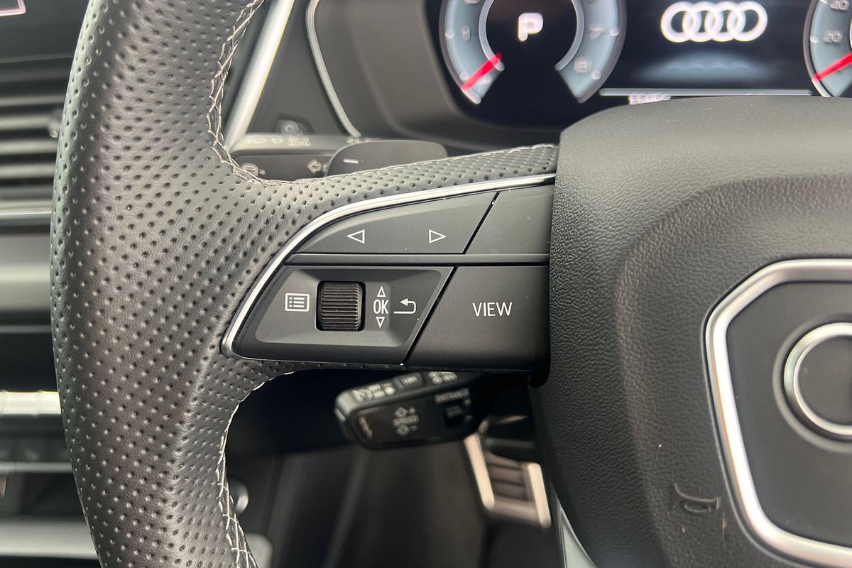 2024 Audi Q5 45 TFSI S line FY