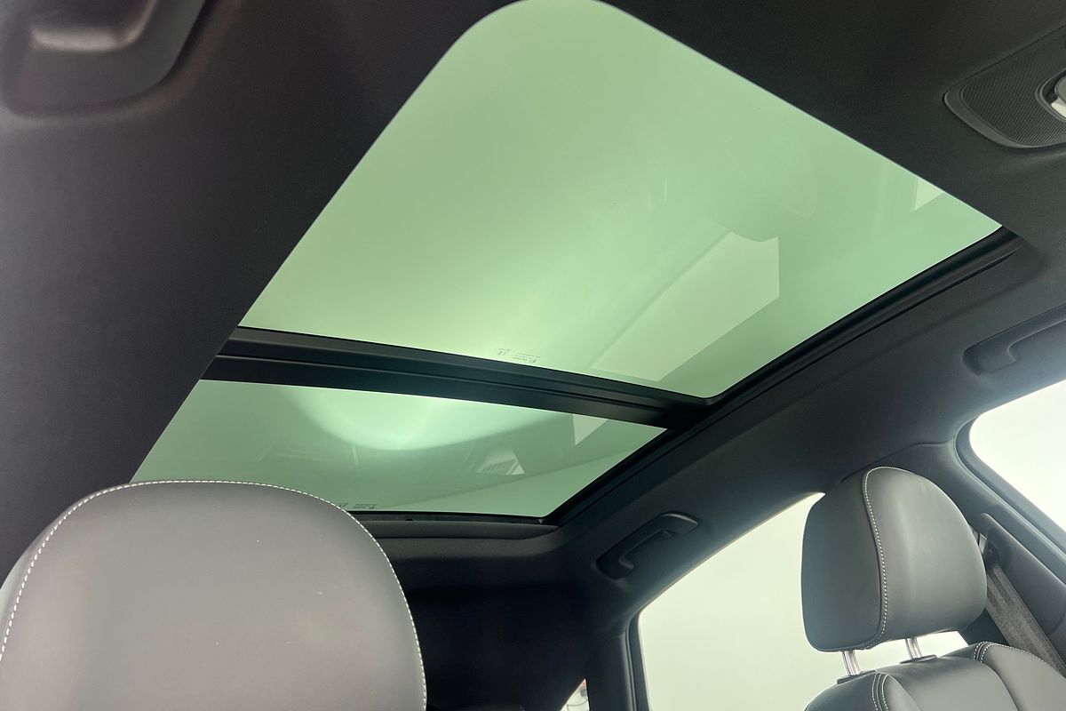 2024 Audi Q5 45 TFSI S line FY