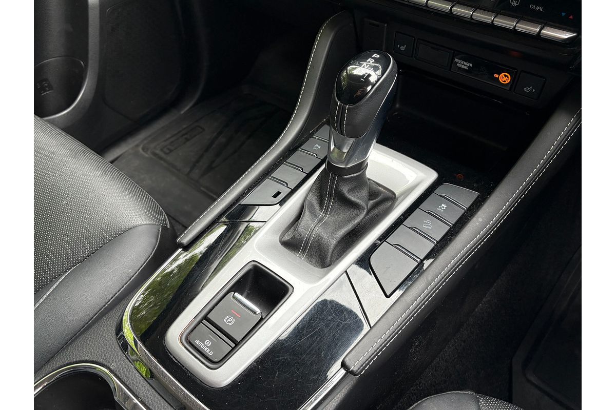 2022 Isuzu MU-X LS-T