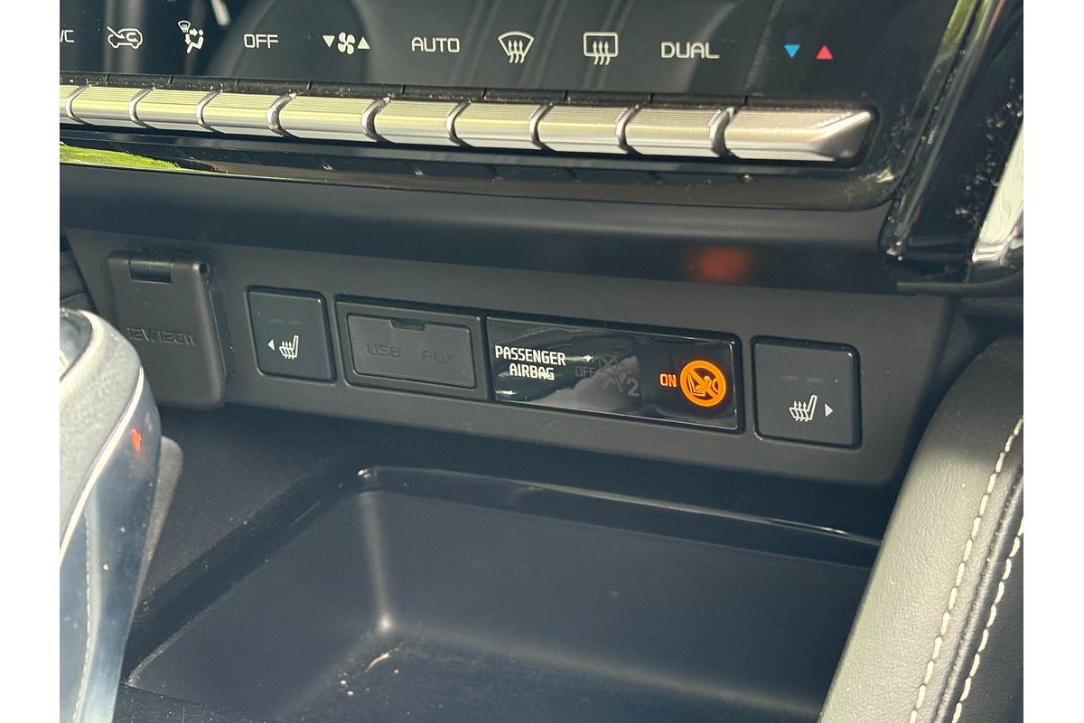 2022 Isuzu MU-X LS-T