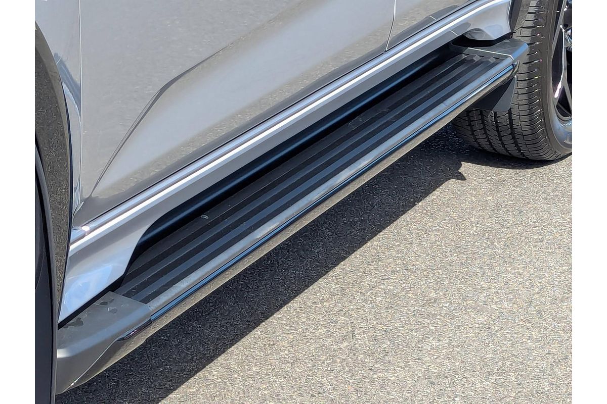 2025 Isuzu MU-X X-TERRAIN