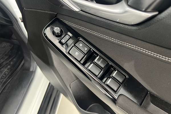 2021 Isuzu D-MAX LS-U 4X4 thumb-9