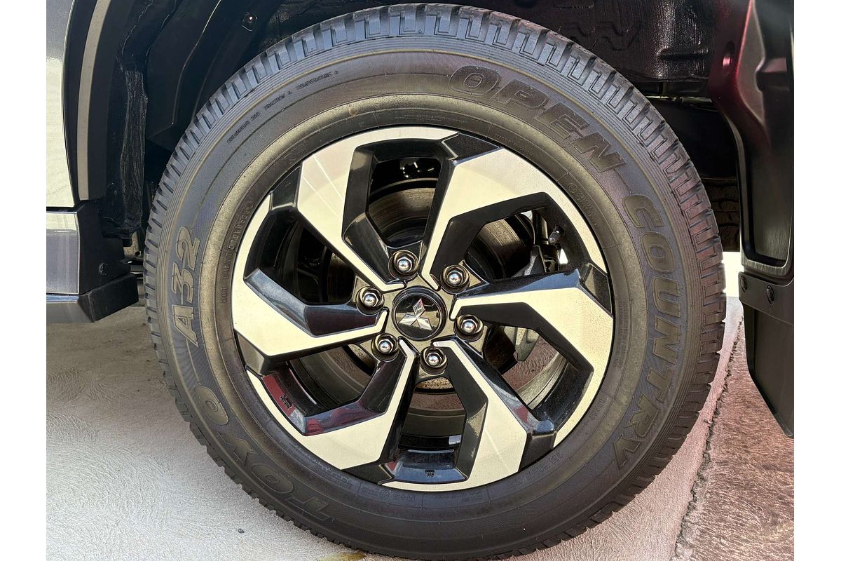 2024 Mitsubishi Pajero Sport GLS QG