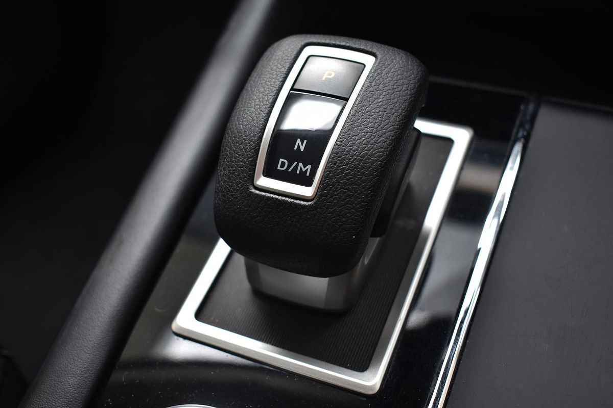 2023 Mitsubishi Outlander ES ZM