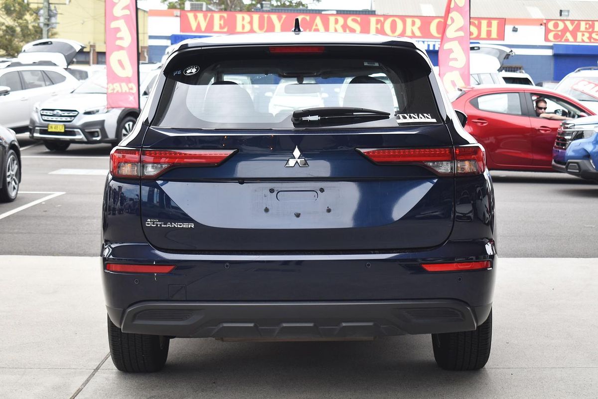 2023 Mitsubishi Outlander ES ZM