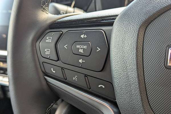 2025 Isuzu MU-X X-TERRAIN